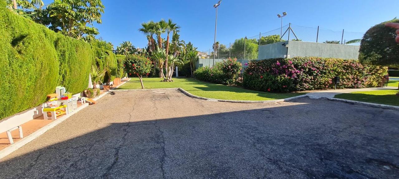 Maison Marbella Proche De La Mer Exterior foto