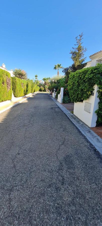 Maison Marbella Proche De La Mer Exterior foto